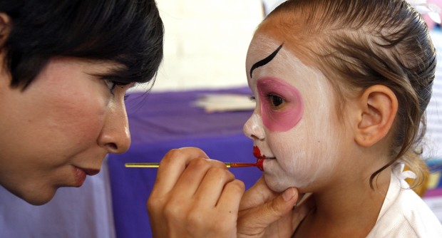 kid face paint